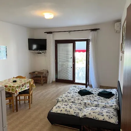 Apartmani Marko Novalja Exterior photo