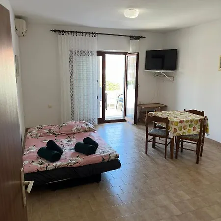 Apartmani Marko Novalja Exterior photo