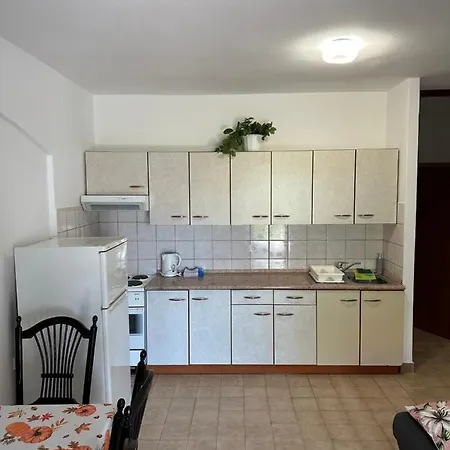 Apartmani Marko Novalja Exterior photo