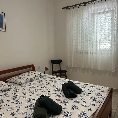 Apartmani Marko Novalja Exterior photo